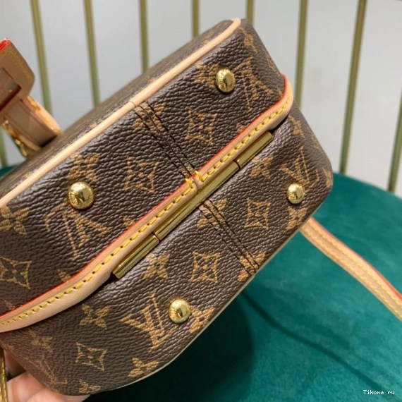 Affordable Vuitton Louis PETITE BOITE CHAPEAU 0722